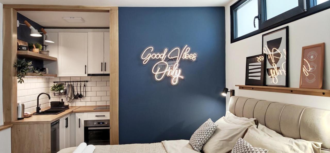 The House Apartments & Guest Rooms Охрид Экстерьер фото