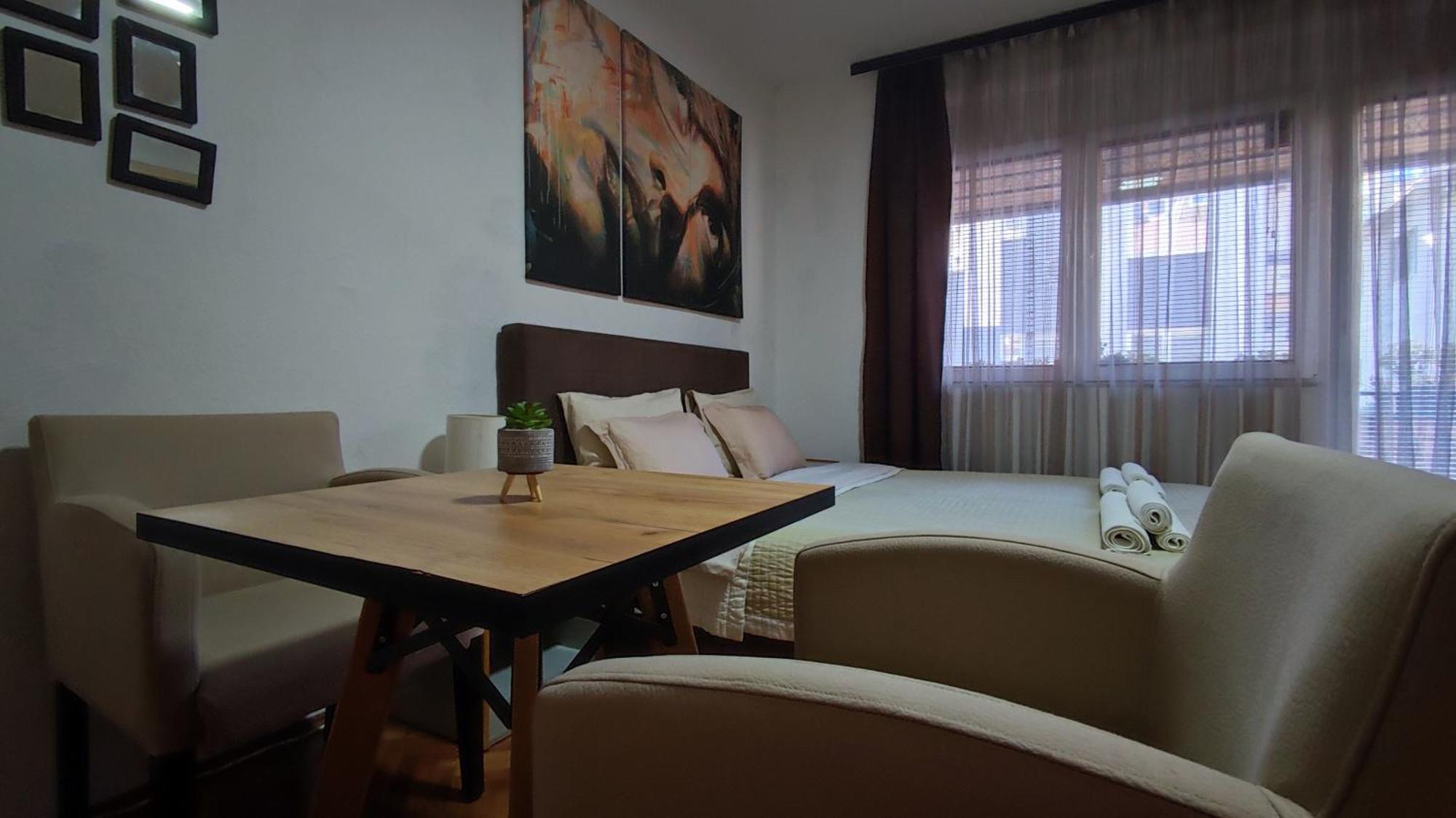The House Apartments & Guest Rooms Охрид Экстерьер фото
