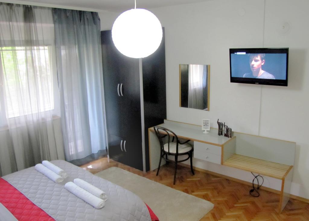 The House Apartments & Guest Rooms Охрид Экстерьер фото
